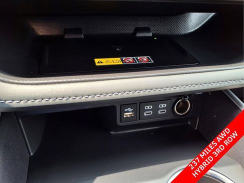 Used 2026 Toyota Highlander XLE AWD/4WD image 14