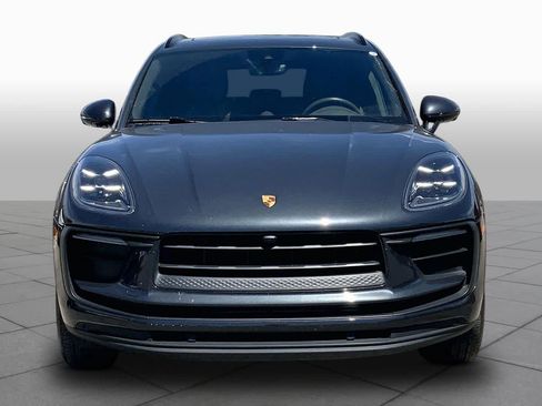 Used 2022 Porsche Macan AWD/4WD image 4