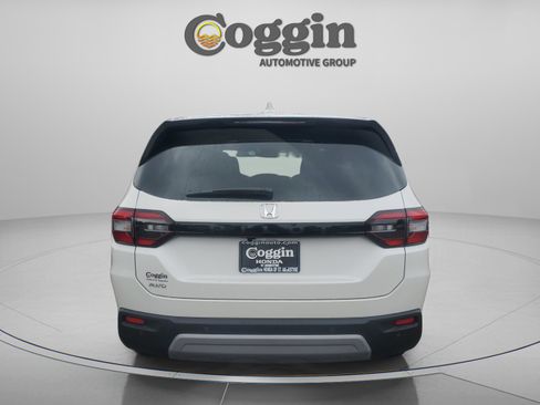 New 2025 Honda Pilot EX-L image 4