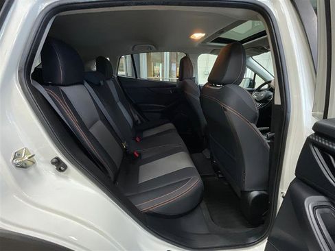 Used 2018 Subaru Crosstrek 2.0i Premium image 24