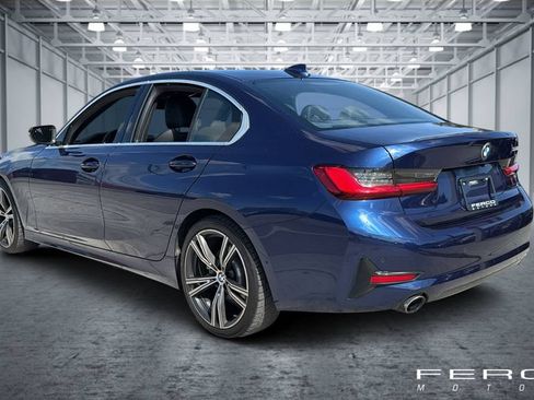 Used 2020 BMW 330i Sedan w/ Convenience Package RWD image 3