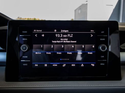 New 2026 Volkswagen Taos SE AWD/4WD image 42