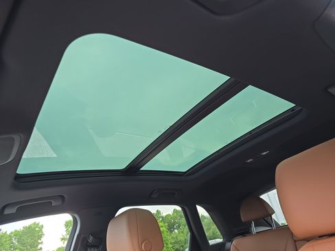 New 2025 Audi Q3 2.0T Premium Plus image 28