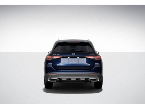 Certified 2023 Mercedes-Benz GLC 300 4MATIC image 11