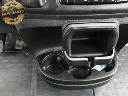 Used 2025 RAM ProMaster 2500 w/ Convenience Group FWD image 18