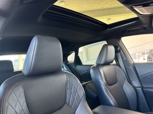 Used 2024 Lexus RX 350h image 16