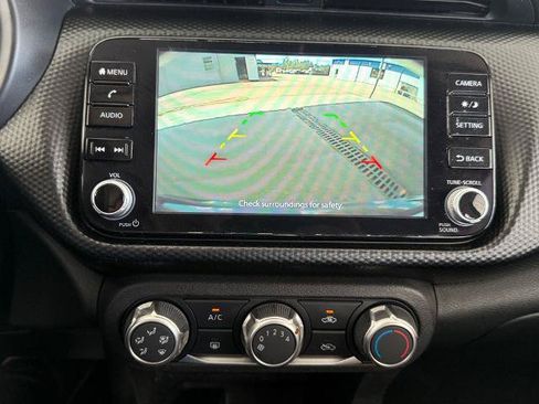 Used 2024 Nissan Kicks SV w/ Interior Electronics Package FWD image 5
