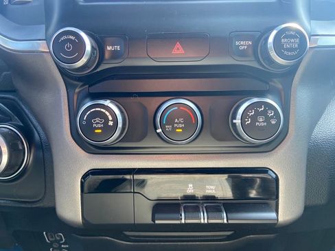 Used 2021 RAM 1500 Big Horn image 28