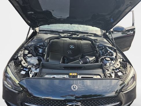 Used 2023 Mercedes-Benz C 300 4MATIC Sedan image 24