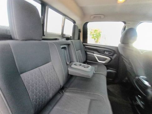 Used 2016 Nissan Titan SV AWD/4WD image 61