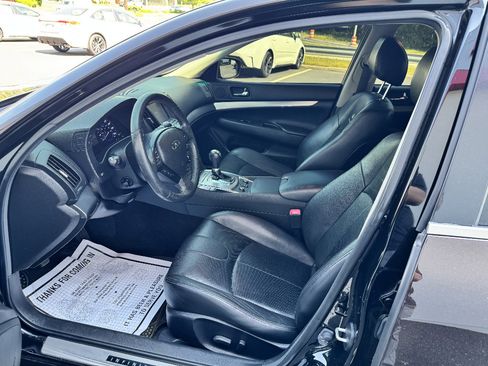 Used 2013 INFINITI G37 x Sedan w/ Premium Pkg AWD/4WD image 8