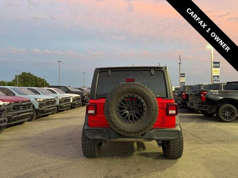 Used 2024 Jeep Wrangler Unlimited Sport AWD/4WD image 19