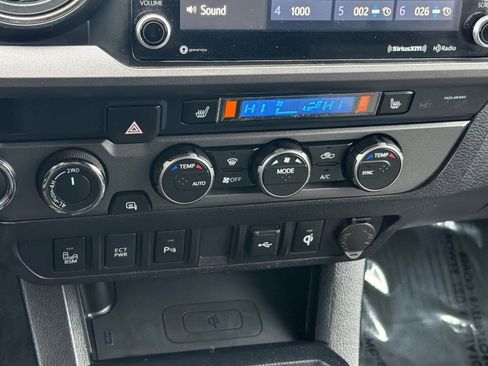 Used 2021 Toyota Tacoma TRD Sport w/ TRD Premium Sport Package image 16