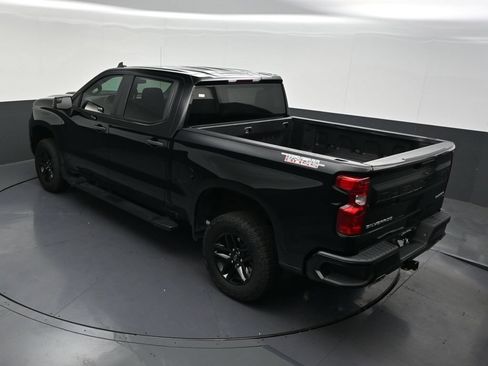 Used 2025 Chevrolet Silverado 1500 Custom Trail Boss AWD/4WD image 18