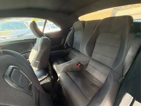 Used 2016 Ford Mustang V6 Convertible 2D image 12