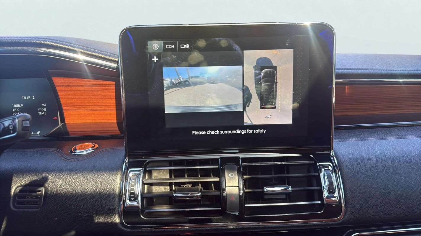 Used 2019 Lincoln Navigator Reserve w/ Cargo Package AWD/4WD image 10