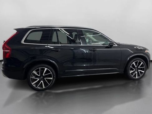 Used 2022 Volvo XC90 T6 Momentum w/ Advanced Package AWD/4WD image 11