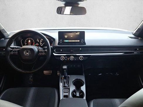 Used 2025 Honda Civic Sport image 17