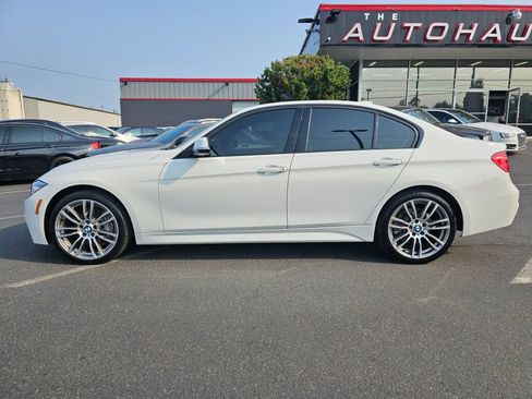 Used 2015 BMW 328i xDrive Sedan AWD/4WD image 2