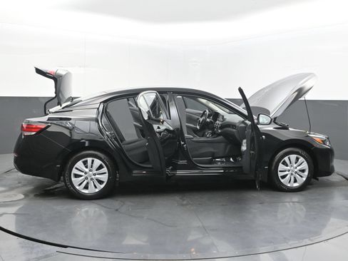 Certified 2025 Nissan Sentra S FWD image 51