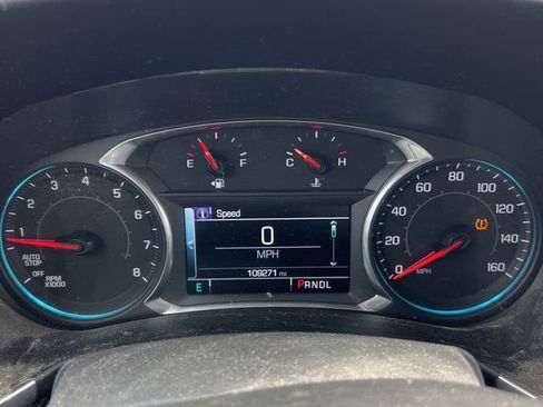 Used 2018 Chevrolet Equinox Premier image 4