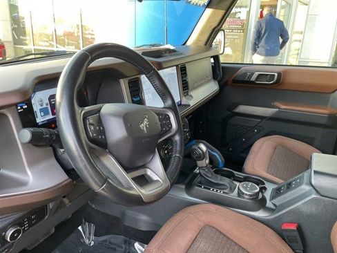 Used 2023 Ford Bronco Outer Banks AWD/4WD image 8