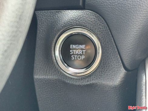 Certified 2024 Toyota RAV4 XLE AWD/4WD image 27