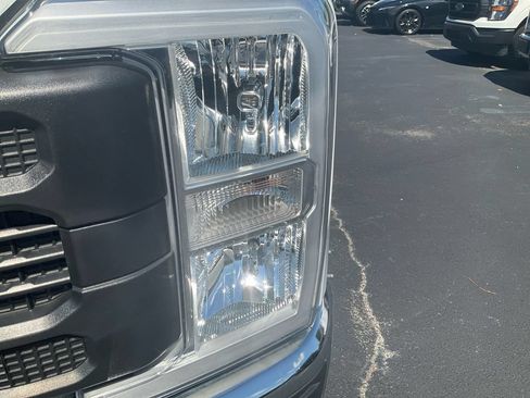 Used 2025 Ford F350 XL w/ XL Driver Assist Package AWD/4WD image 9