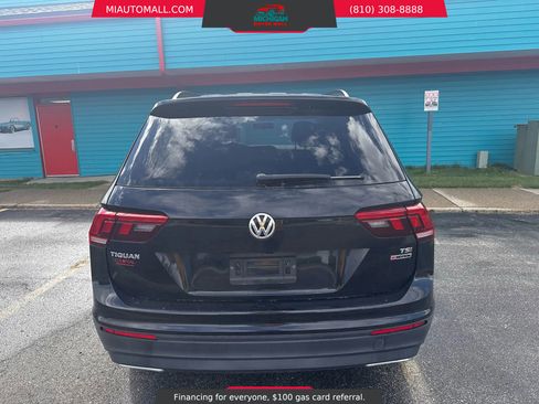 Used 2018 Volkswagen Tiguan S image 4