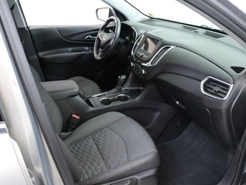 Used 2023 GMC Terrain SLT w/ Elevation Edition image 42