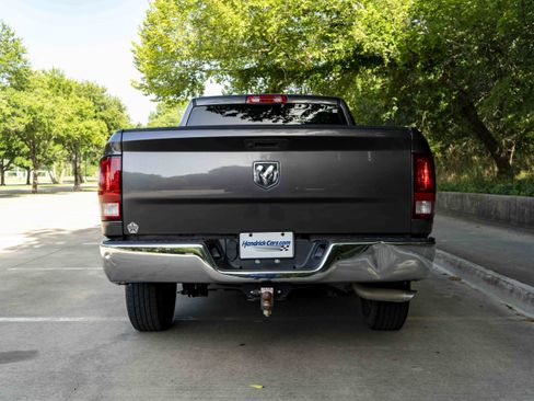 Used 2019 RAM 1500 Tradesman w/ Chrome Plus Package RWD image 8