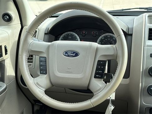 Used 2009 Ford Escape XLT image 14