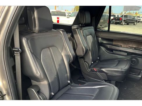 Used 2021 Ford Expedition Max Limited image 28