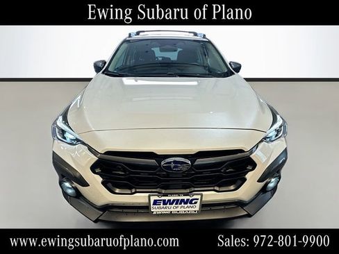 Used 2025 Subaru Crosstrek 2.5i Limited w/ Crosstrek Mirror Package AWD/4WD image 2