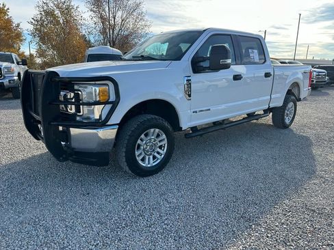 Used 2017 Ford F250 XLT image 5