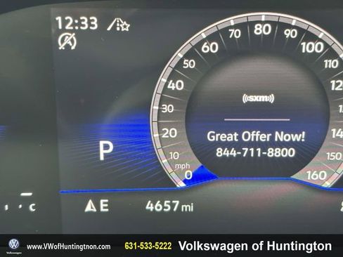 Certified 2025 Volkswagen Taos SE w/ Panoramic Sunroof Package image 38