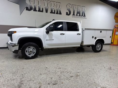 Used 2023 Chevrolet Silverado 2500 W/T w/ WT Convenience Package AWD/4WD image 4