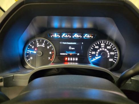 Used 2018 Ford F150 XLT w/ Equipment Group 302A Luxury image 19