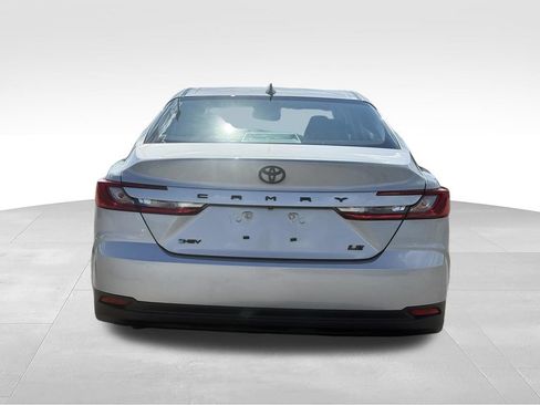 Used 2025 Toyota Camry LE FWD image 26