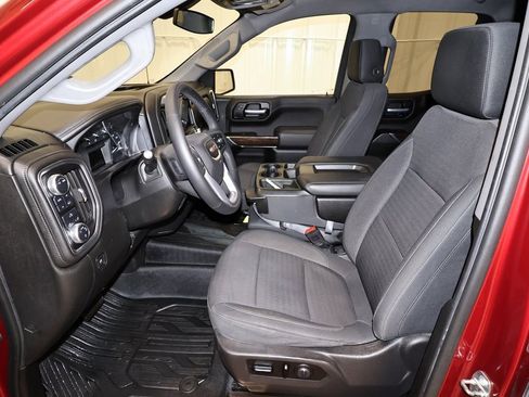 Used 2020 GMC Sierra 1500 SLE w/ SLE Value Package image 13