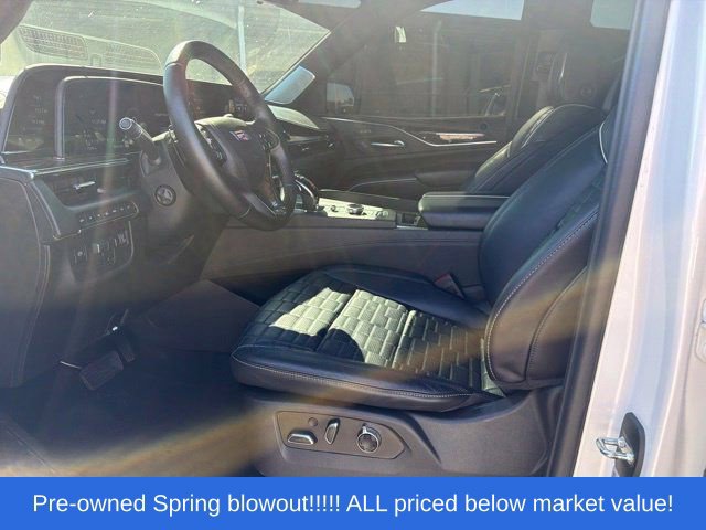 Used 2021 Cadillac Escalade Sport Platinum AWD/4WD image 12