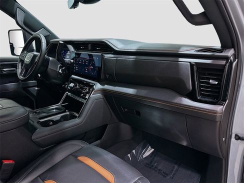 Used 2024 GMC Sierra 2500 AT4 w/ AT4 Premium Plus Package image 31
