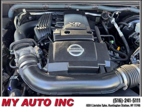 Used 2011 Nissan Pathfinder LE w/ Navigation Pkg image 28