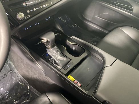 Certified 2023 Lexus ES 350 w/ Premium Package FWD image 22