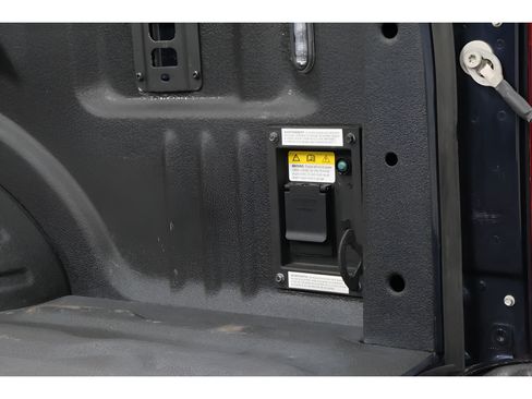 Used 2025 Ford F250 Platinum AWD/4WD image 41