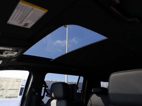 New 2026 GMC Yukon XL Denali w/ Denali Reserve Package image 11