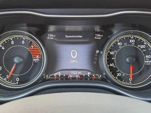 Used 2022 Jeep Cherokee Trailhawk w/ Sound & Nav Group AWD/4WD image 31
