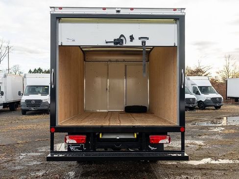 New 2024 Mercedes-Benz Sprinter 4500 image 6