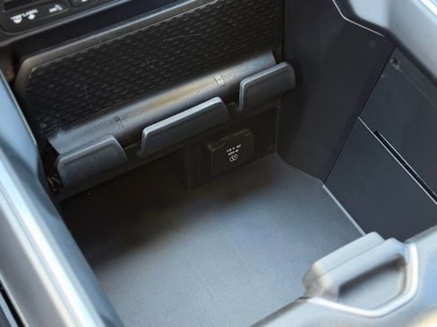 Used 2019 RAM 1500 Big Horn image 19