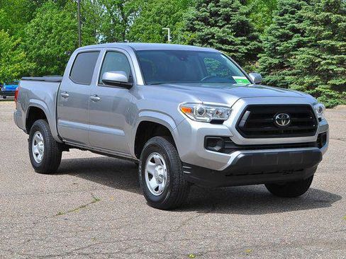 Certified 2023 Toyota Tacoma SR AWD/4WD image 1